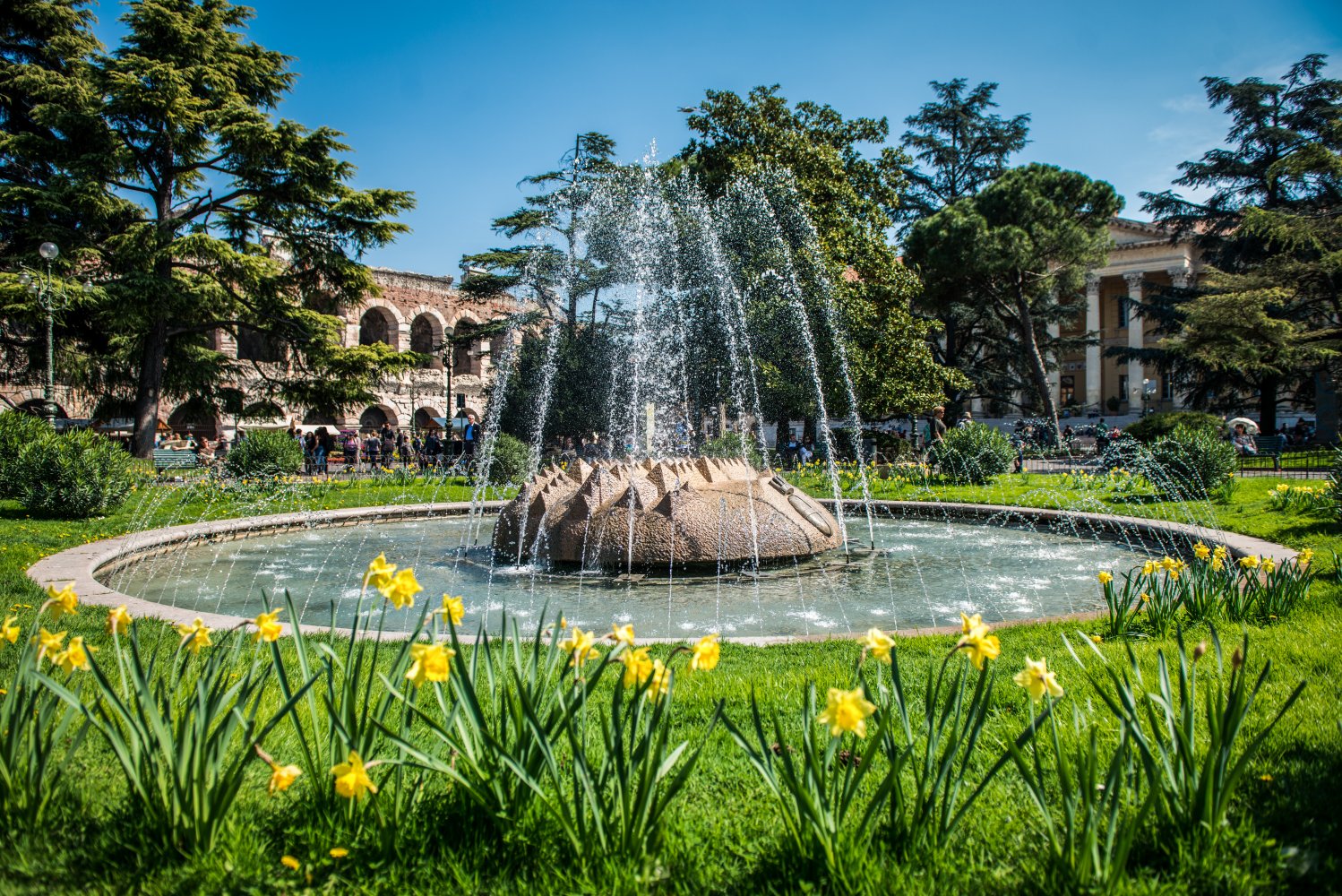 Fontana Piazza Bra - Verona